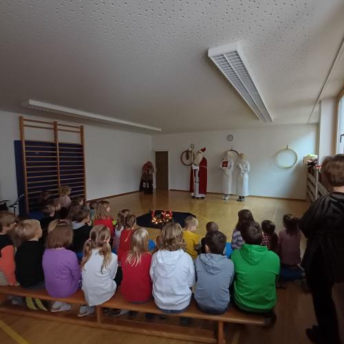 Die Spannung steigt. 